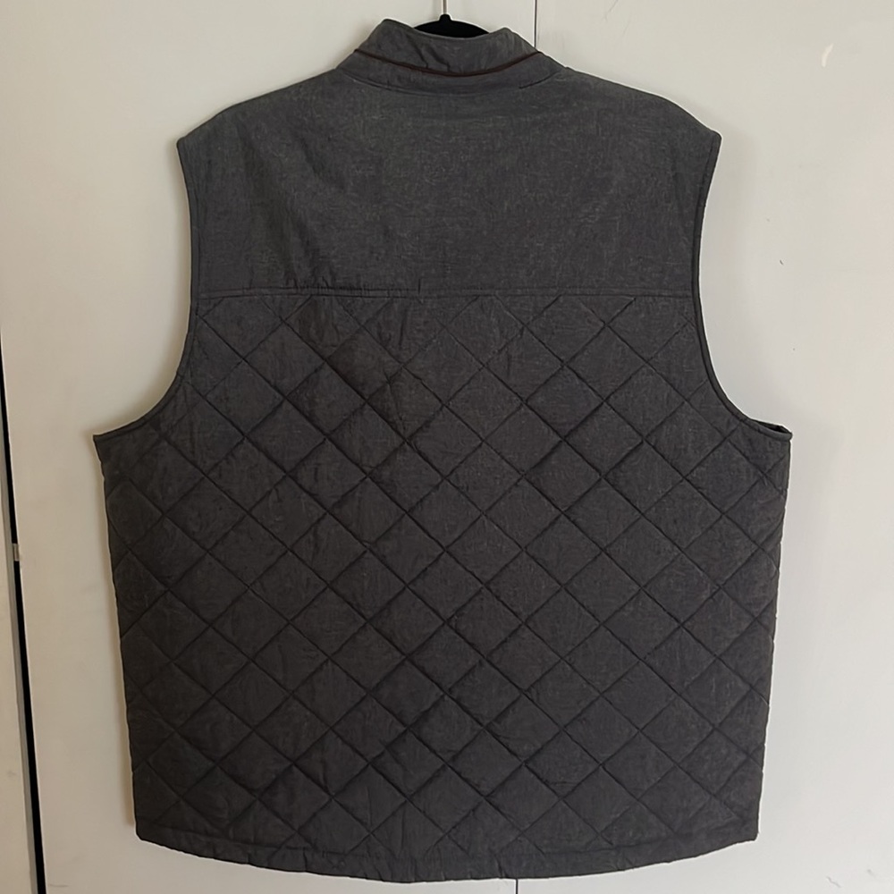 Men’s XL Tommy Bahama vest - Picture 2 of 9